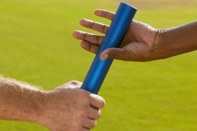 KAIYUN SPORTS官网-独行侠主场沸腾！Ning势不可挡，防守端统治级表现引爆全美热议